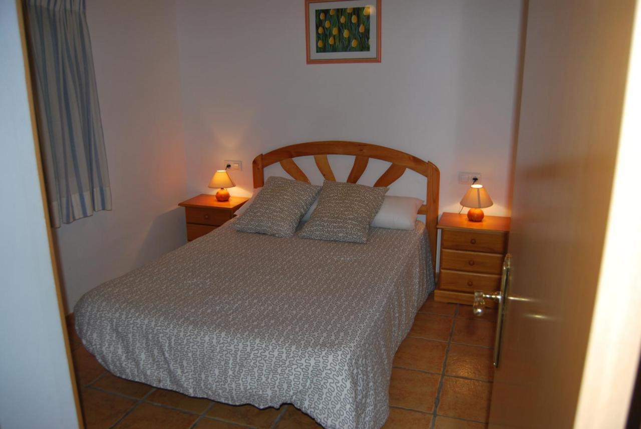 Apartamentos Les Moreres Duesaigues ภายนอก รูปภาพ